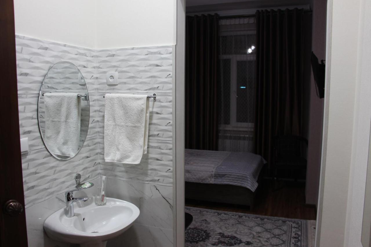 Hotel Avesto Tashkent Exterior photo
